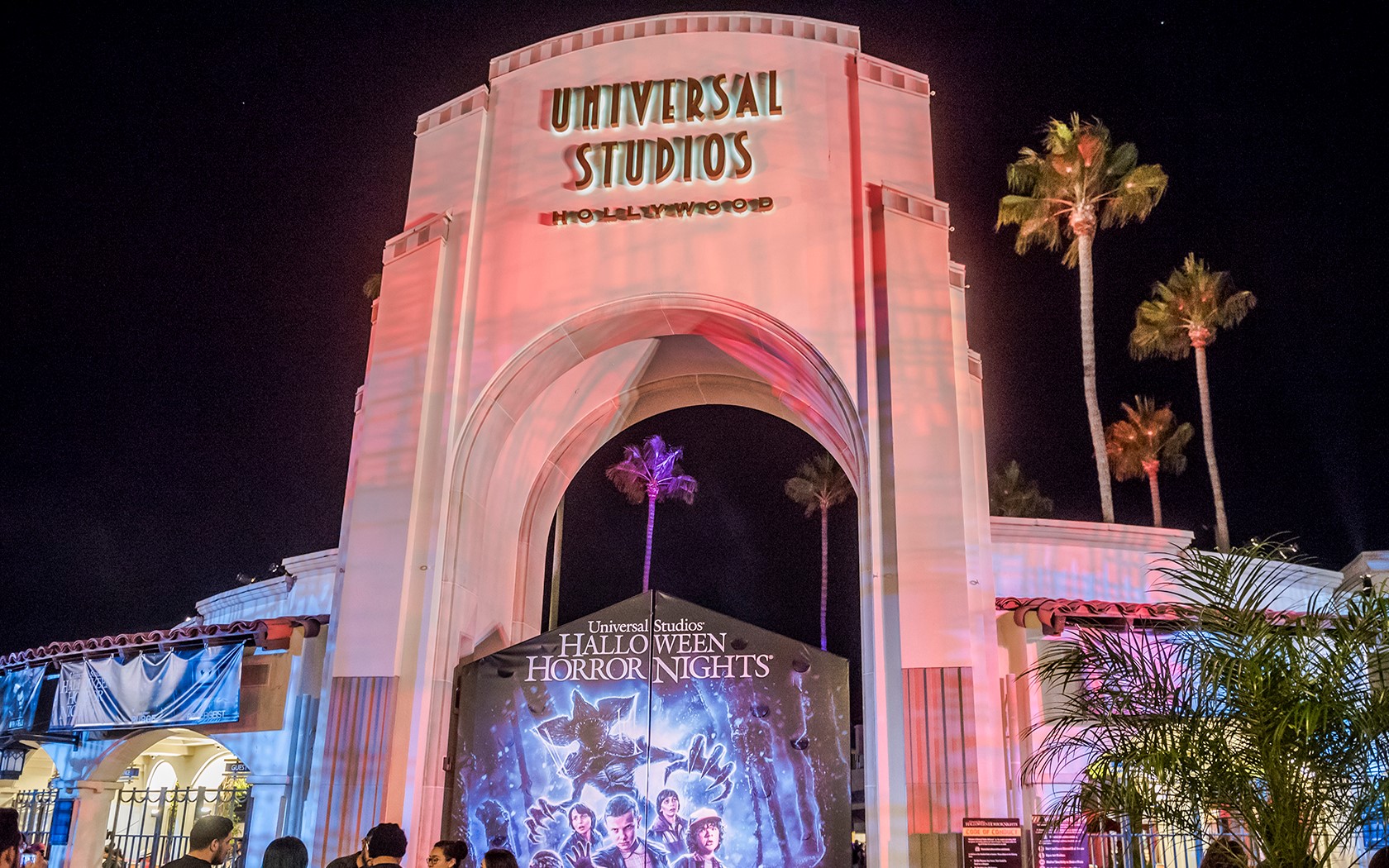 What to do if Injured at Halloween Horror Nights in Hollywood, CA - The  Barnes Firm Careers